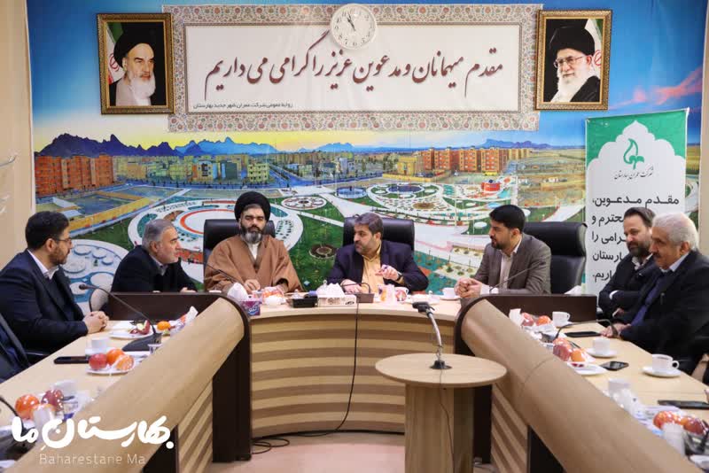 تکریم-مهندس-حمیدرضا-رحیمی-و-معرفی-دکتر-احمدی-به-عنوان-سرپرست-شرکت-عمران-بهارستان